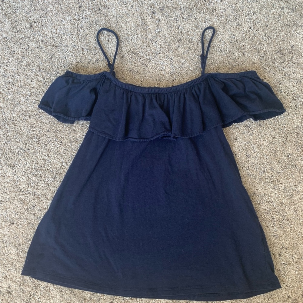 Lilly Pulitzer Off the Shoulder Ruffle Top - Picture 2 of 4